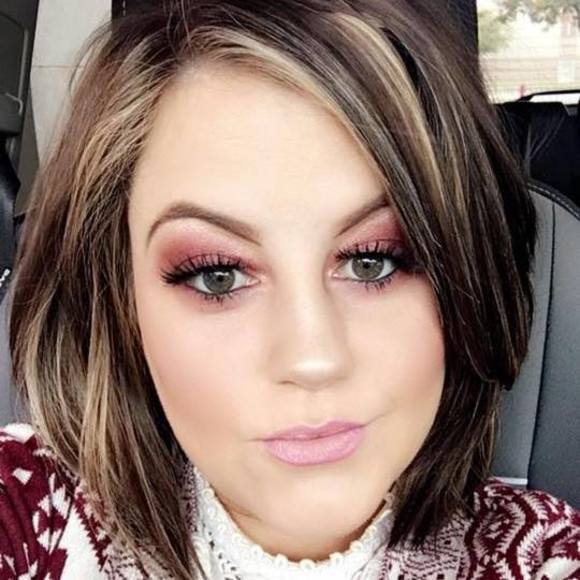 Meet your Posher, Nikki - Picture 1 of 1